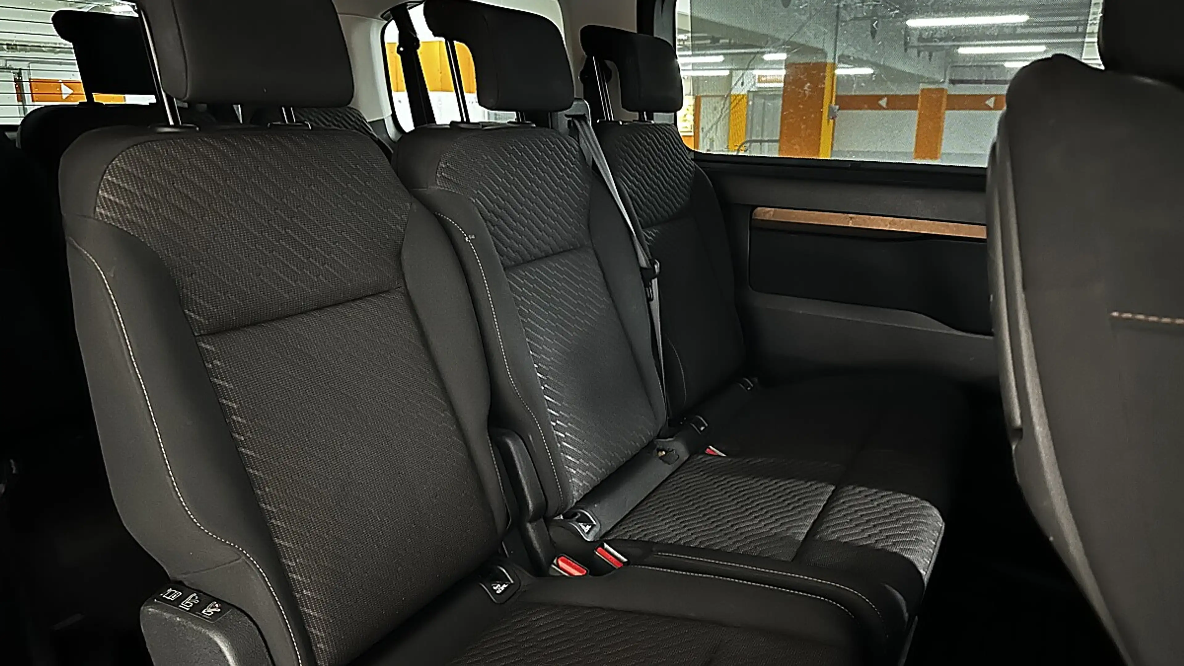 Toyota Proace Verso 2,0 D-4D 150 Medium Family — photo 11
