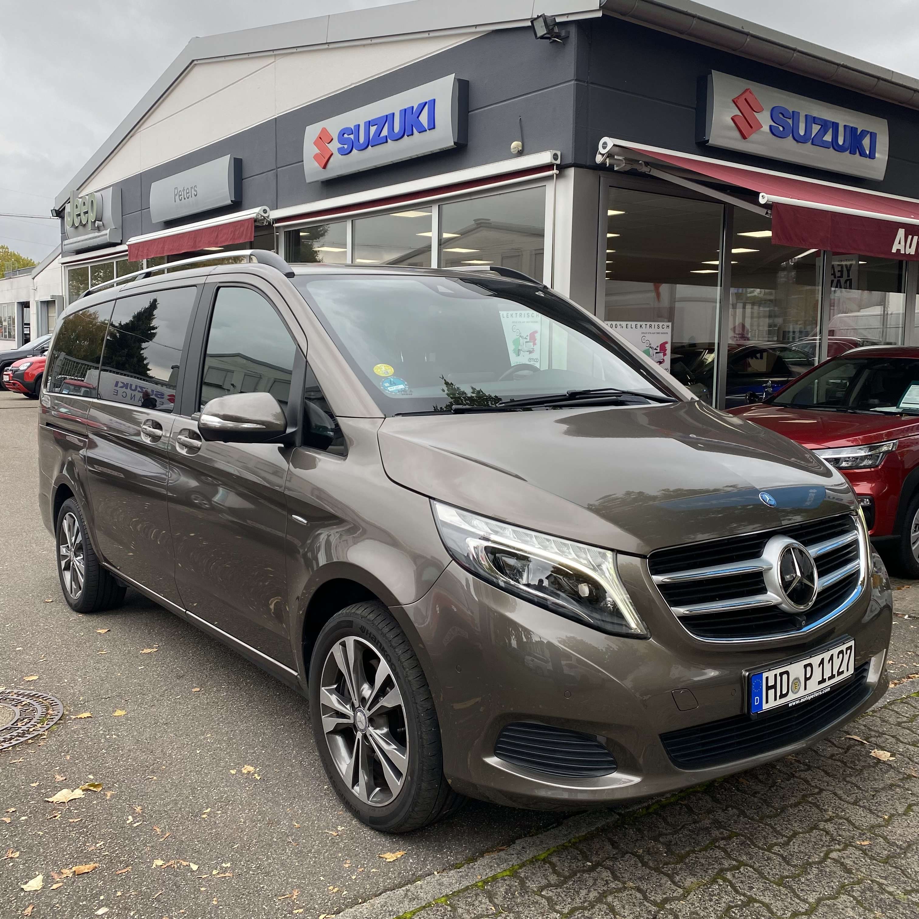 Mercedes-Benz V 250