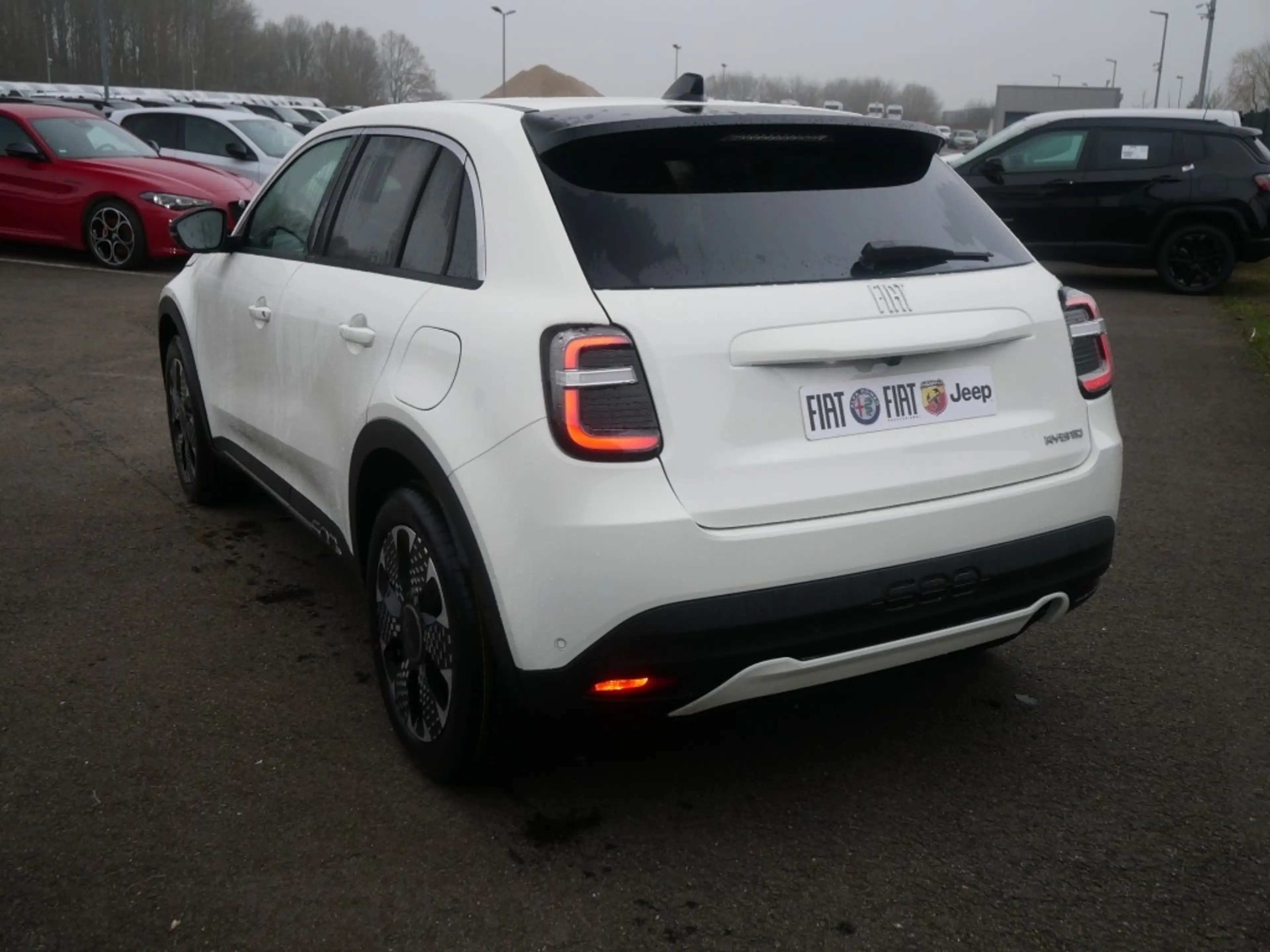 Fiat 600 HYBRID LA PRIMA 1.2 110 PS DCT6 LED NAVI KAMERA — photo 5