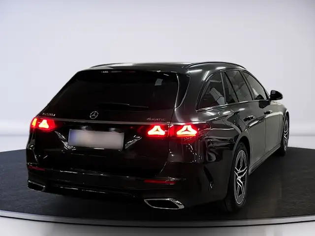 Mercedes-Benz E 220 d 4MATIC T Navi,Rückfahrkamera,Klima Ansicht 6
