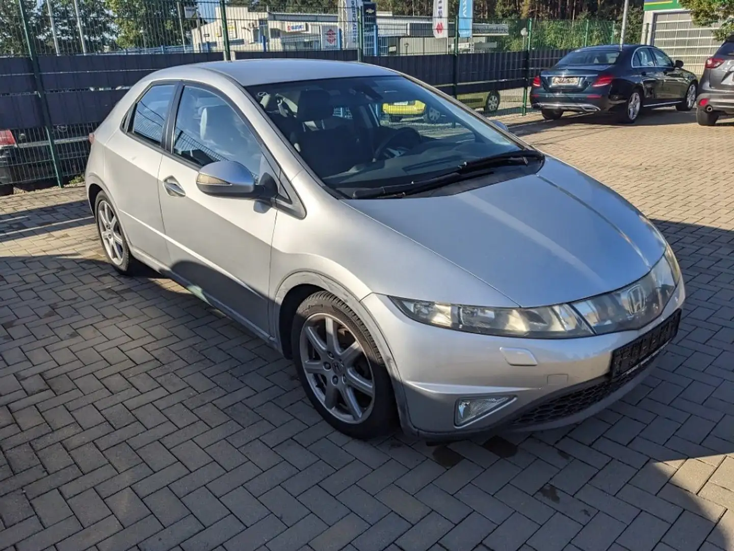 Honda Civic 1.8l Sport Xenon Tempomat Ganzjahresreifen Silber - 2