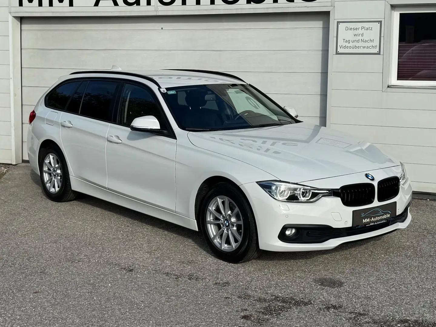 BMW 316 316 d Advantage*LED*PDC*SHZ*uvm Weiß - 1
