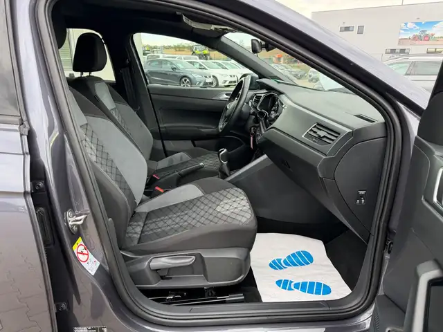 Volkswagen Taigo view 12