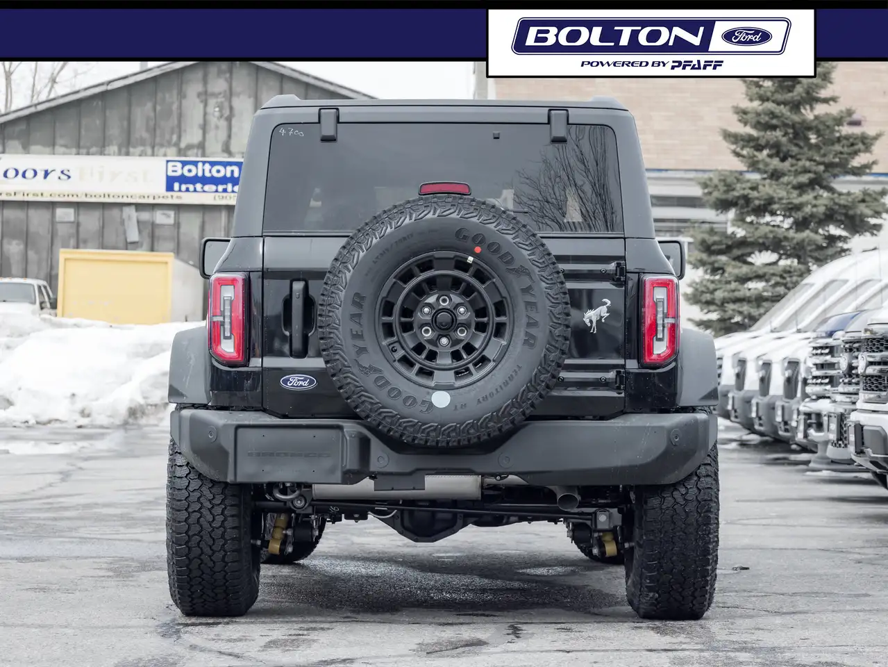 Ford Bronco снимка Ford Bronco