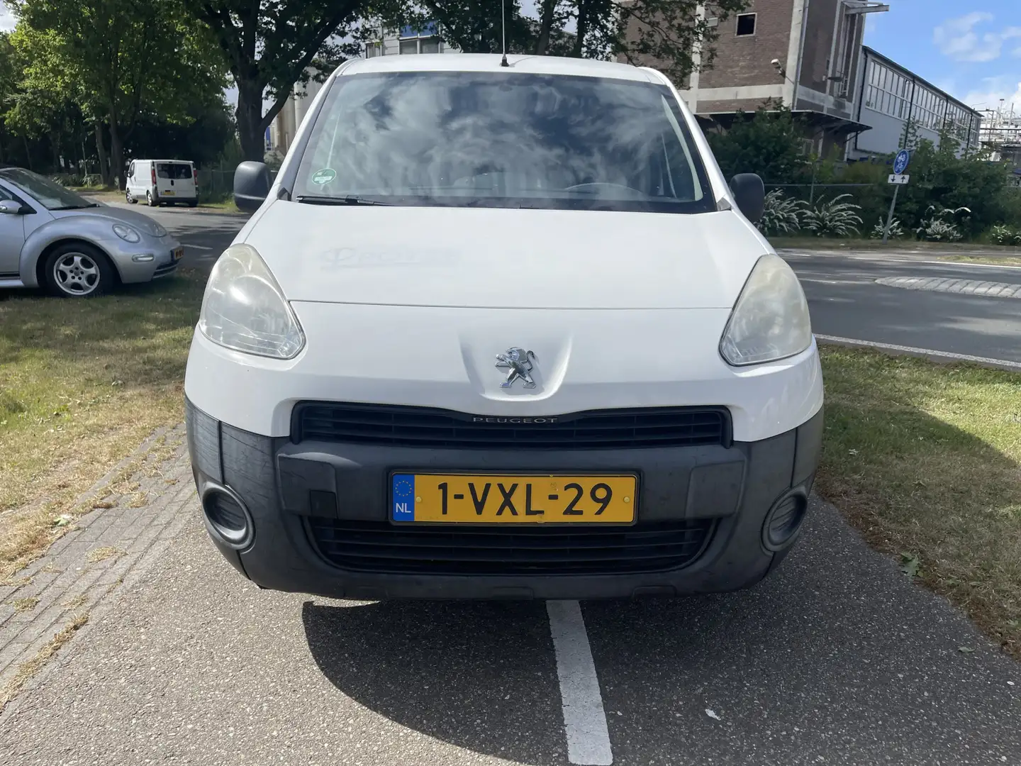 Peugeot Partner 120 1.6 e-HDI L1 XT Profit + | 1e Eigenaar | Trekh Wit - 2