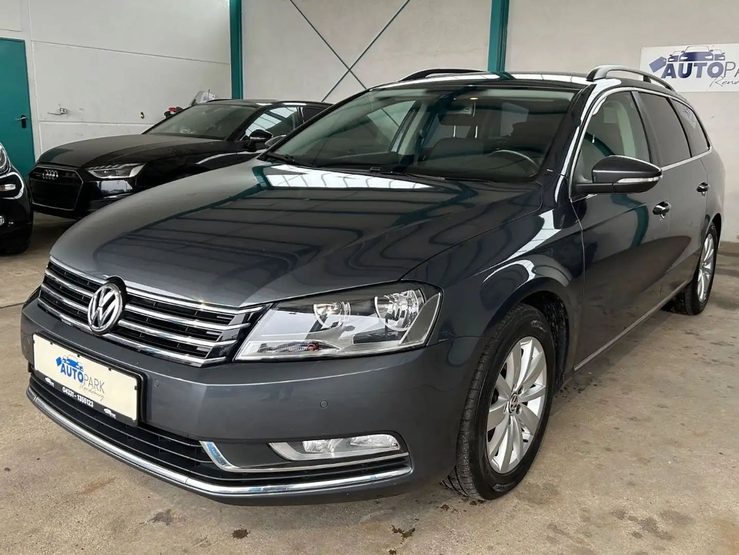 Volkswagen Passat Variant 1.4 TSI Comfortline DSG Grau - 1