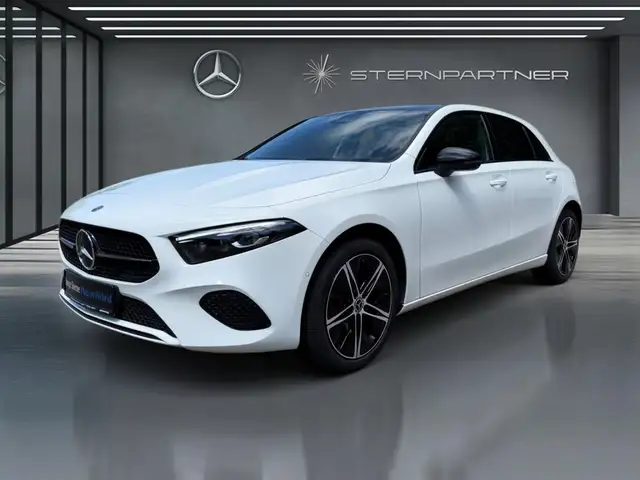 Mercedes-Benz A 250 e PROGRESS+NIGHT+PANO+AHK+DISTRO+BURMESTER