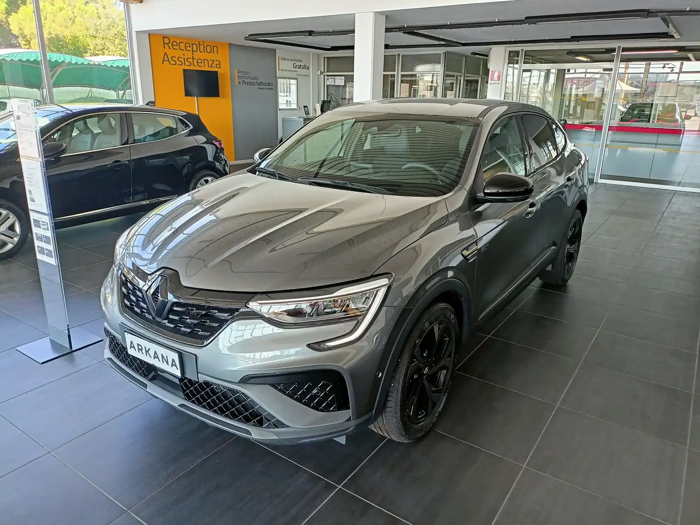 Renault Arkana E-Tech Engineered Fast Track E- Tech Full Hybrid Gris - 2