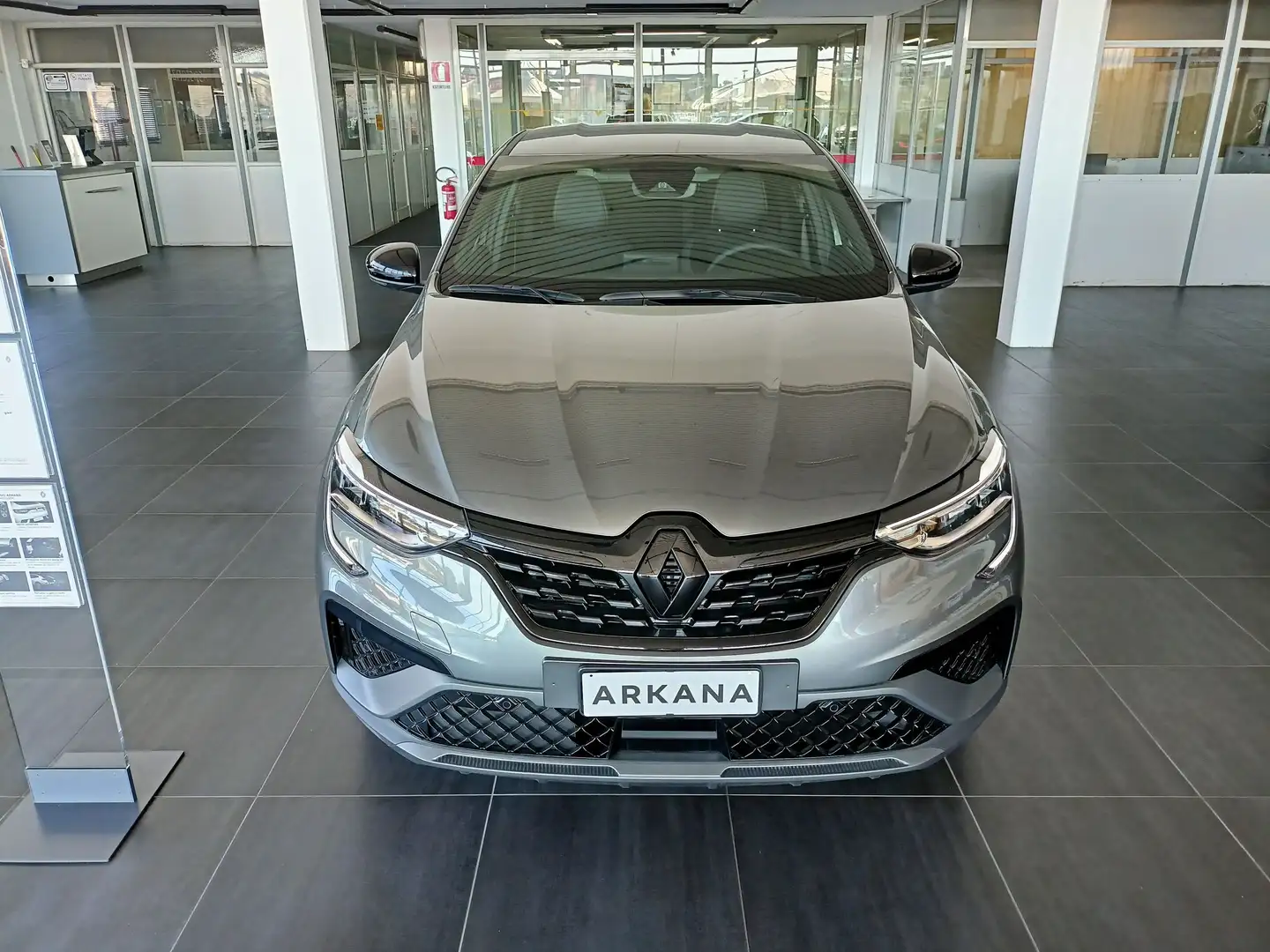 Renault Arkana E-Tech Engineered Fast Track E- Tech Full Hybrid Gris - 1