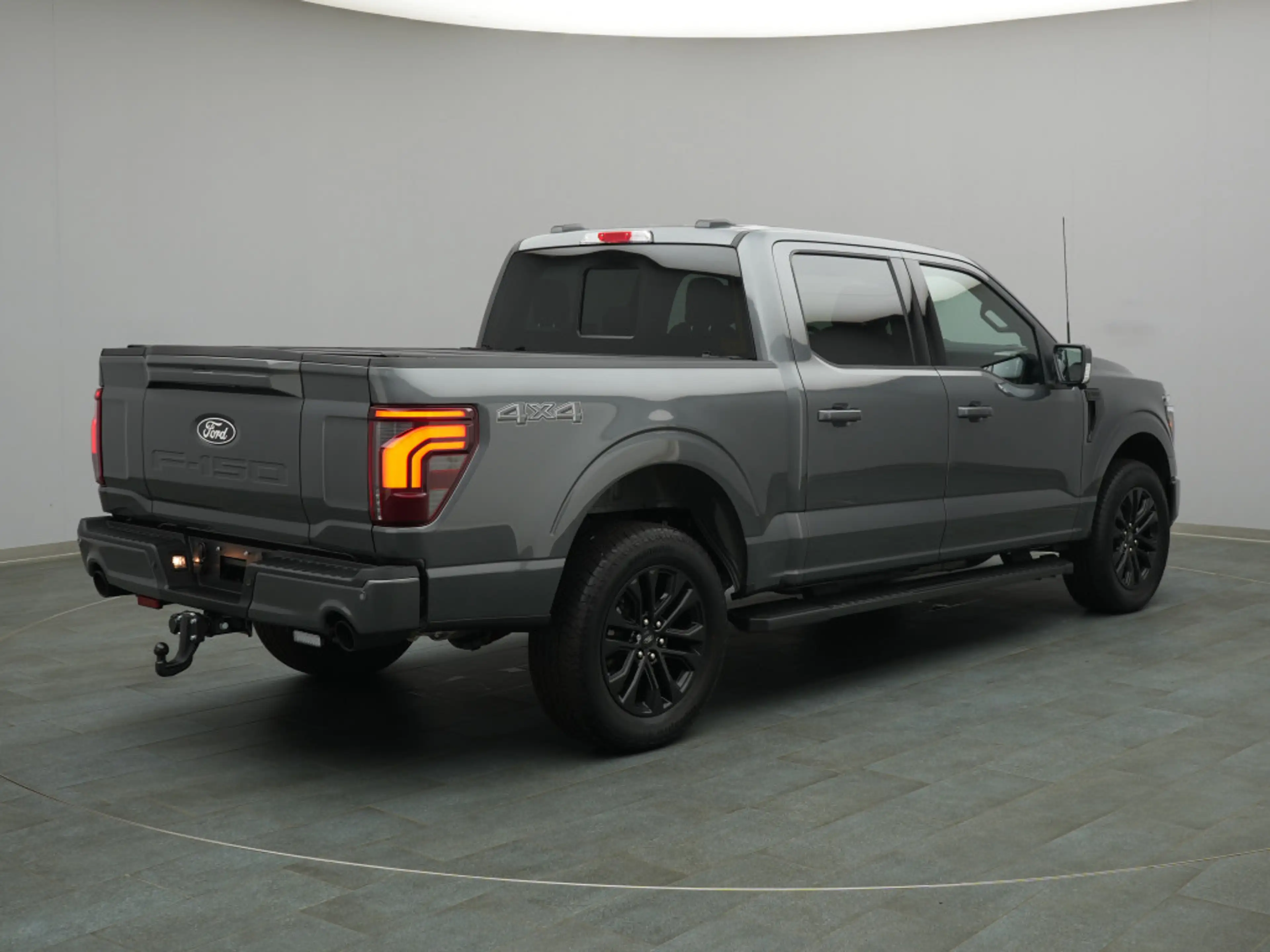 Ford F 150 Lariat V8 Pro Access/Black App — photo 4