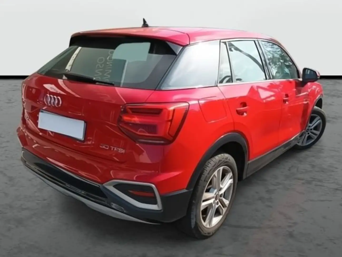 Audi Q2 Sport 30 TFSI 81 kW (110 CV) Rojo - 2