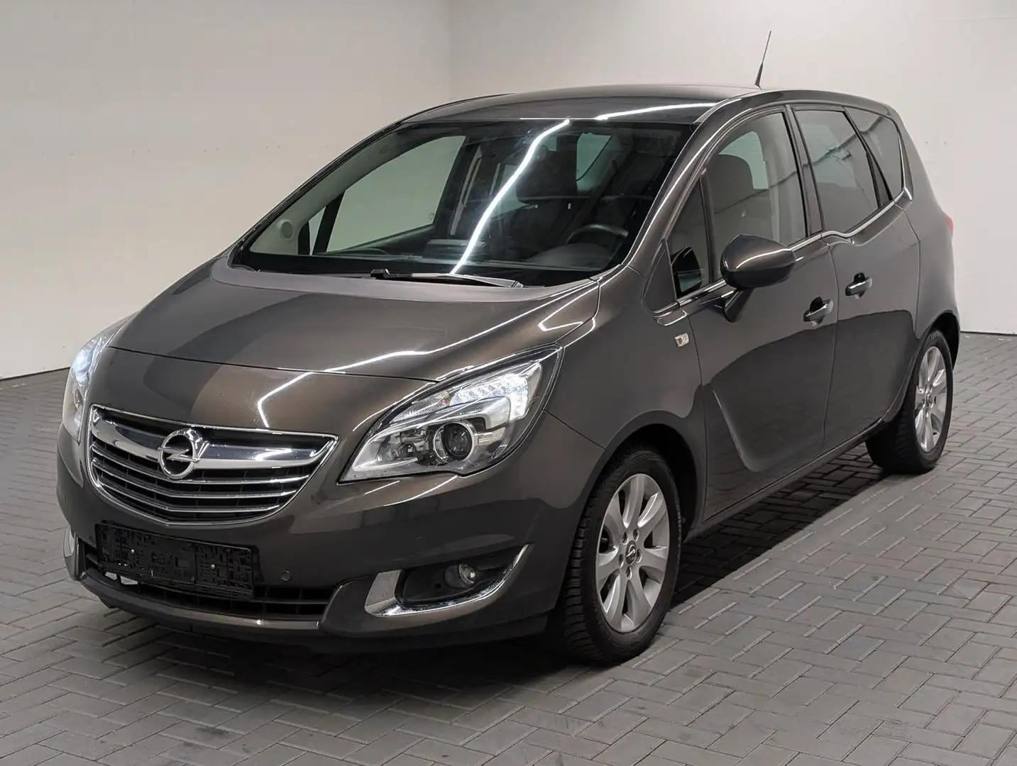 Opel Meriva Innovation AFL/Navi/SHZ/Kam/Tempom./16-LM Grau - 1