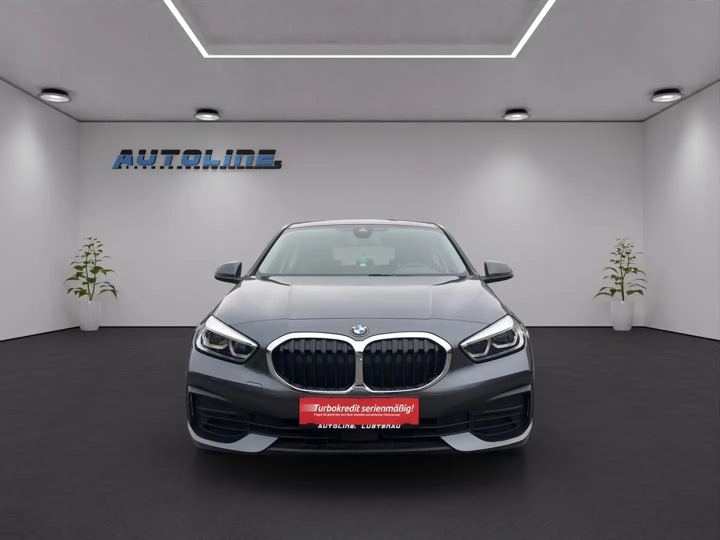 BMW 116 d Advantage*NAVI*LED*STHZ*MwSt Grau - 2