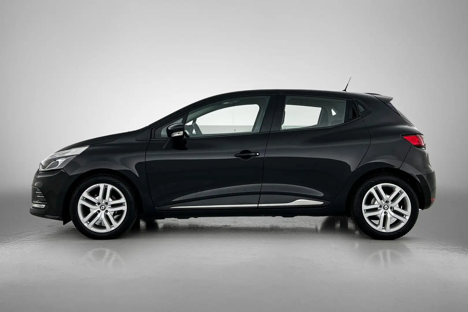 Renault Clio 0.9 TCe Zen | Airco | Navigatie Systeem | DAB | Cr Schwarz - 2