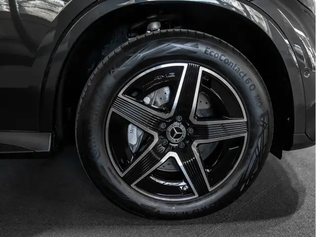 Mercedes-Benz GLC view 8