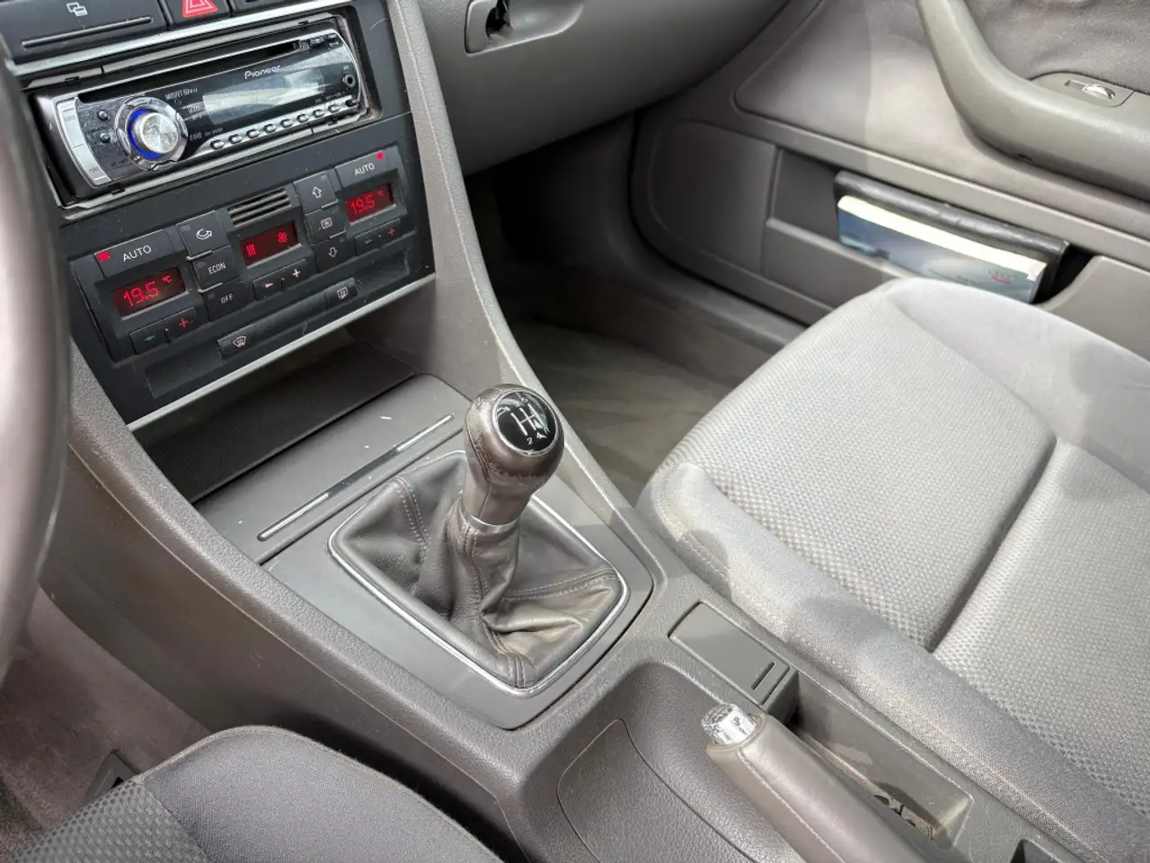 Audi A4 Limousine 2.0, foto 6