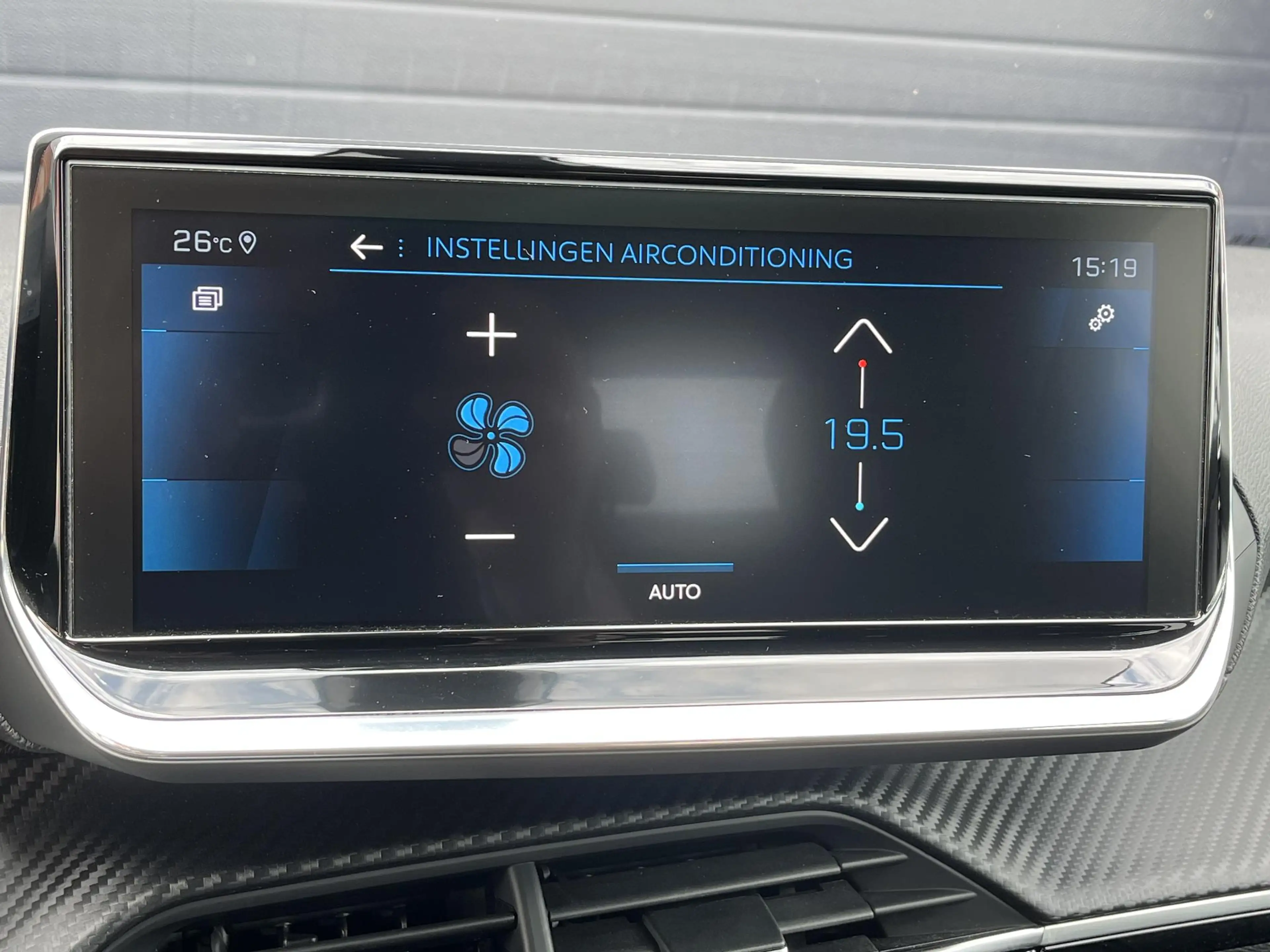 Peugeot 208 1.2 PureTech Allure Automaat, Camera, Navigatie, D — photo 15