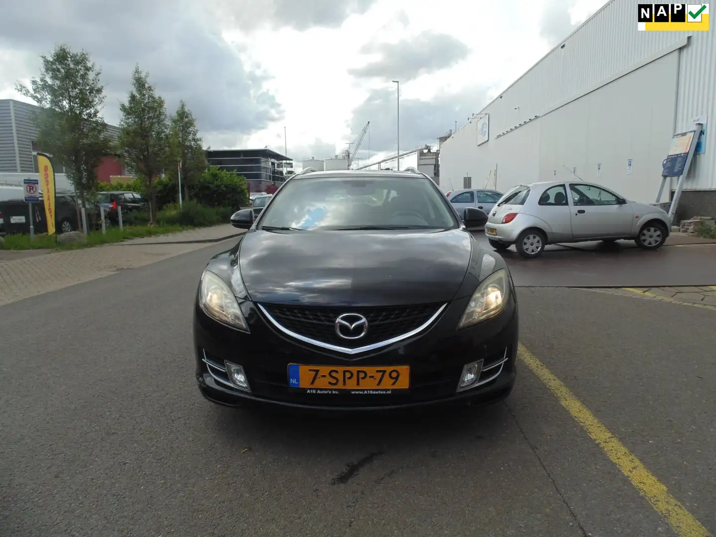Mazda 6 Sportbreak 1.8 TS Zwart - 1