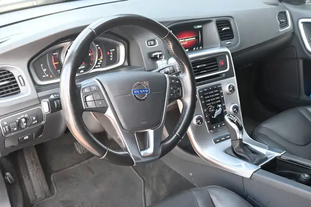 Volvo V60 view 13