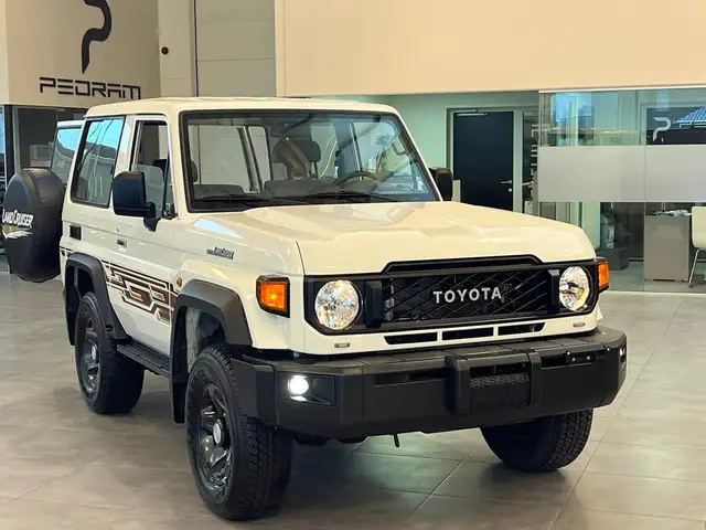 Toyota Land Cruiser GRJ71 4.0BE/V6 - LICHTE VRACHT - BELG DOC., WINCH