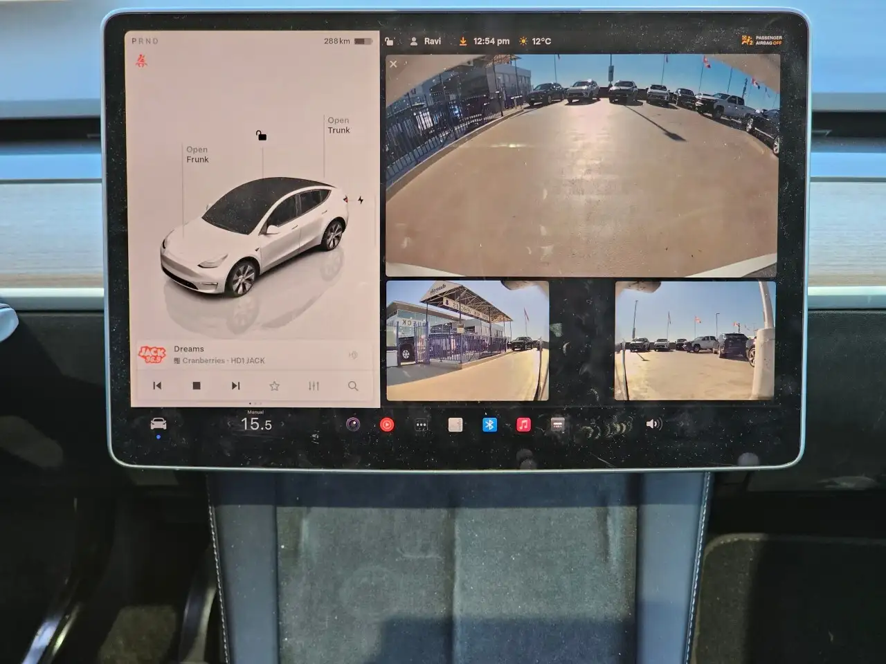Tesla Model Y снимка Tesla Model Y