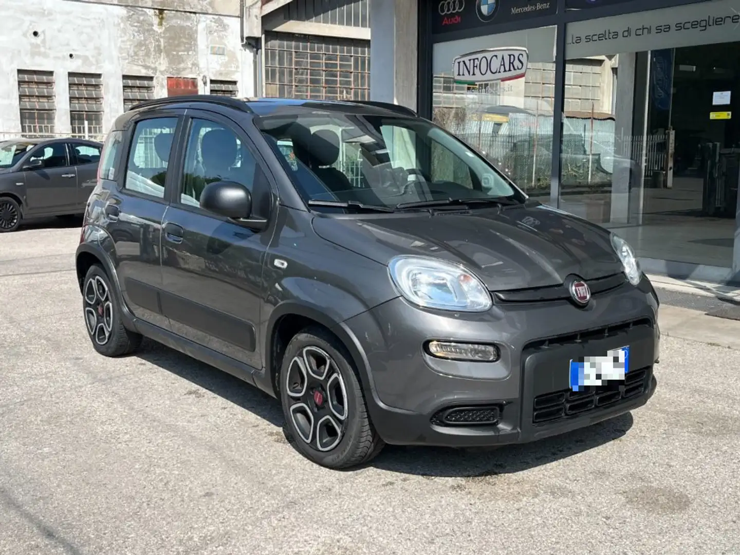 Fiat Panda 1.0 FireFly S&S Hybrid City Life promo ! Grigio - 1