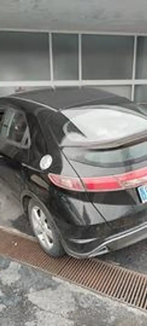 Honda Civic Mark 8  1.4 Чорний - 2