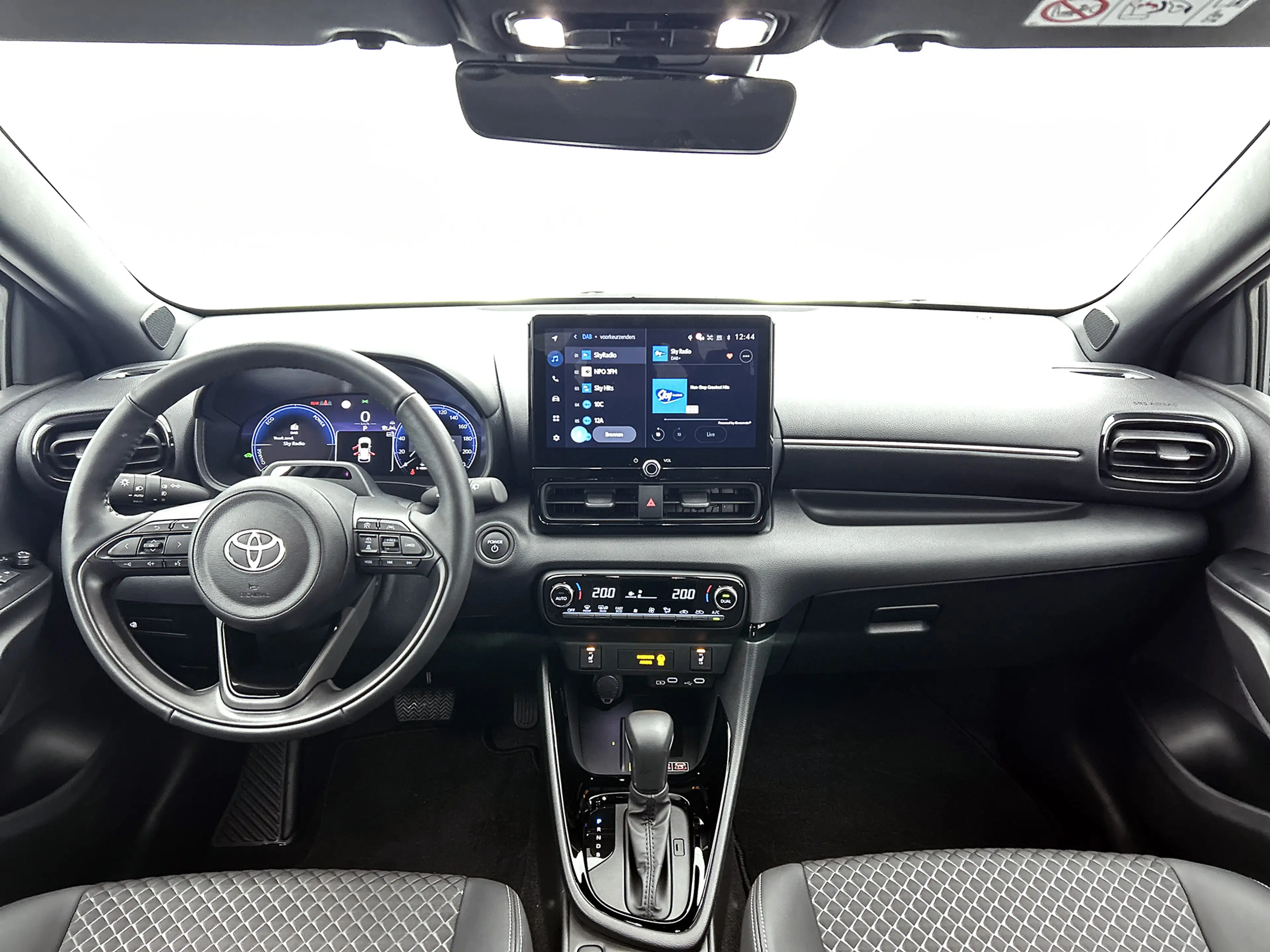 Toyota Yaris 1.5 Hybrid 130 Executive ||Nu inclusief € 2.900,- — photo 6