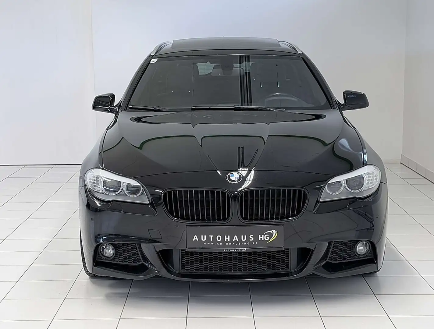 BMW 520 d Touring*M-SPORT*PANO*STEUERKETTE NEU* Schwarz - 2