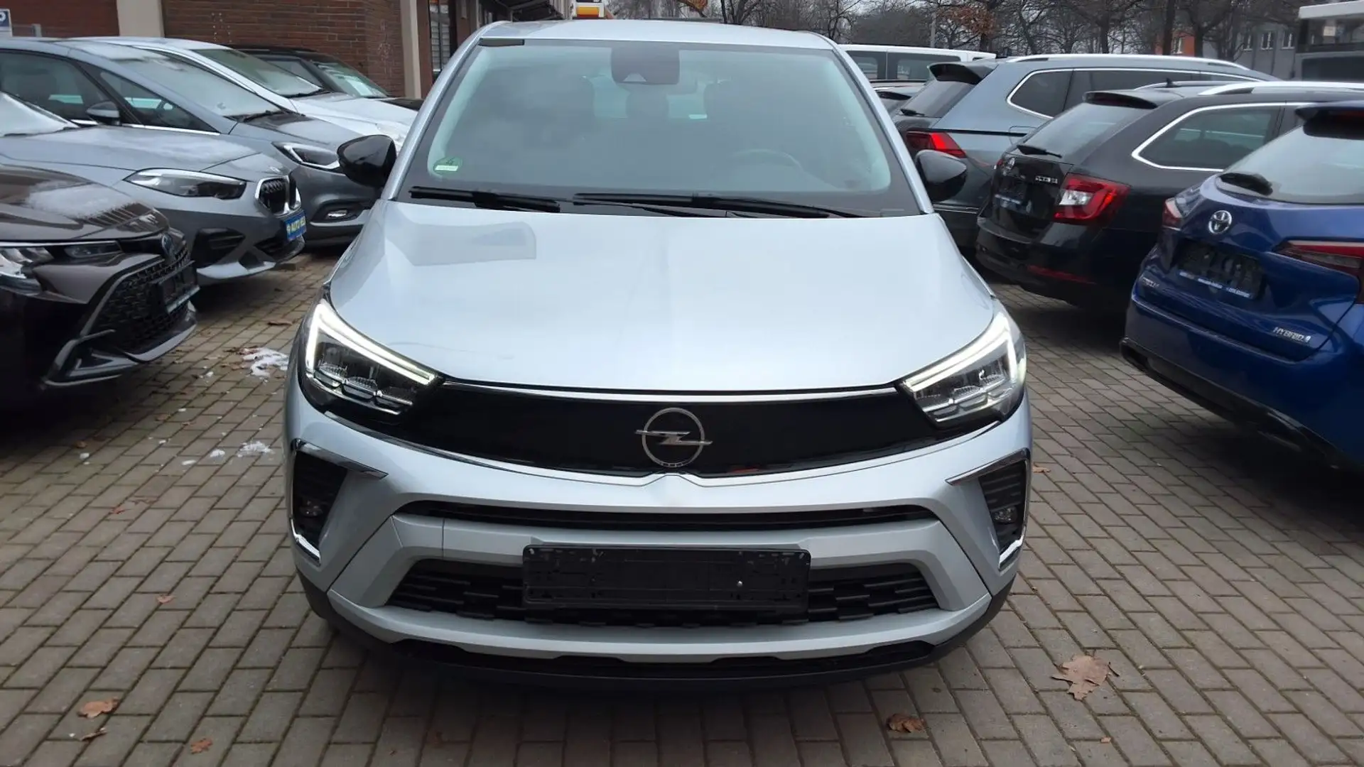 Opel Crossland X Automatik,Navi,1.Hand Argent - 2