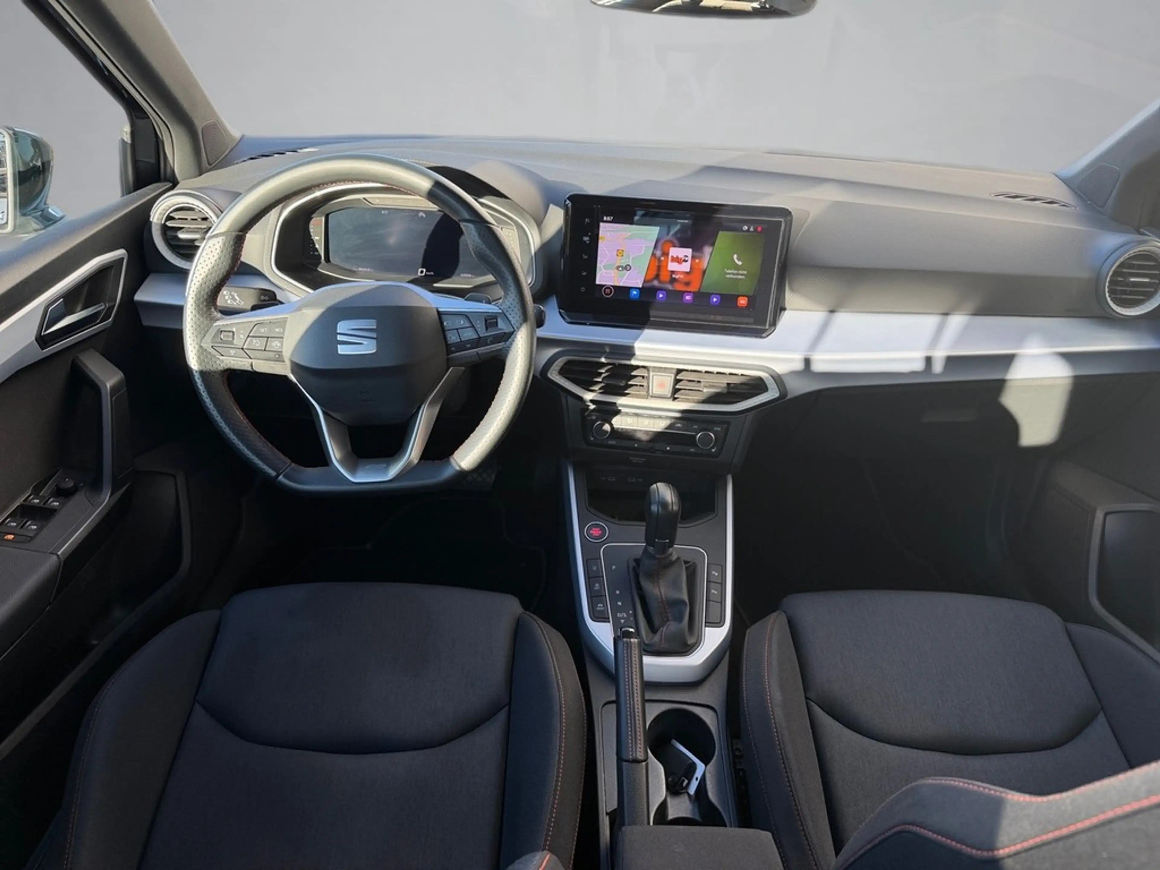 SEAT Arona 1,0 TSI FR-Line DSG — photo 8