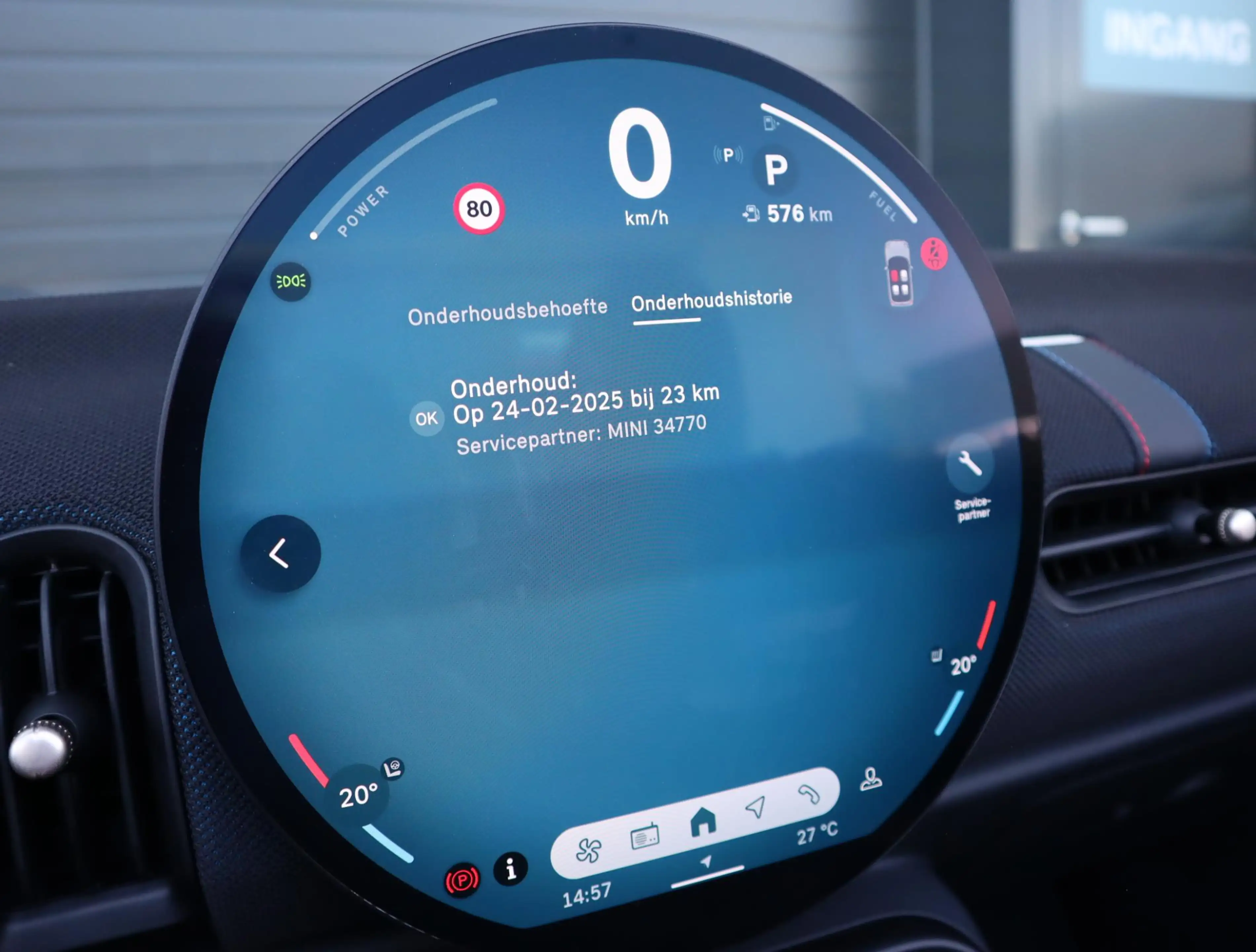 MINI Cooper C Cabrio 2.0 Classic M | Camera | Carplay | HUD | 17 Inch — photo 29