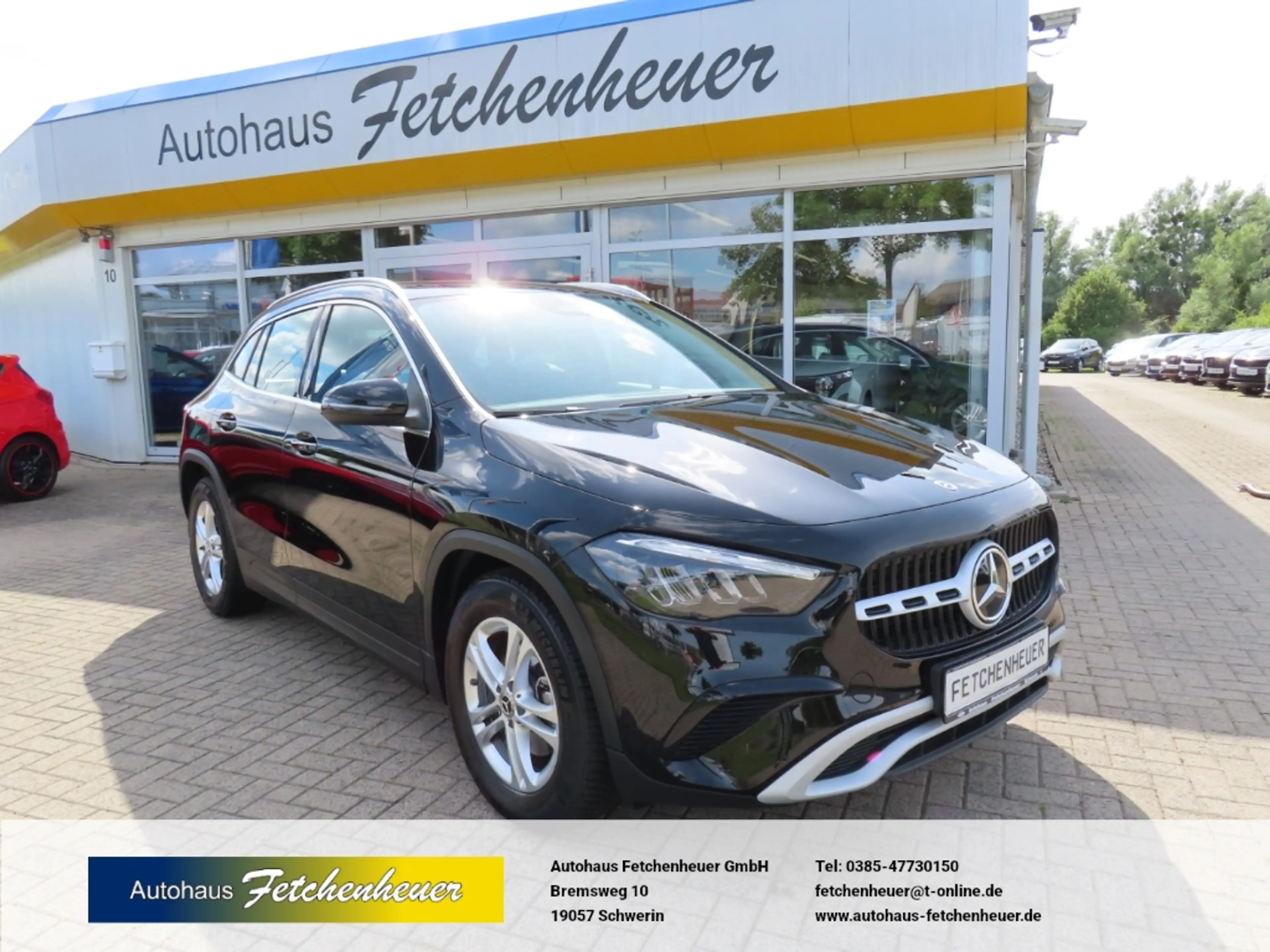 Mercedes-Benz GLA 180 Aut. NAVI-MBUX+LED+RFK+SHZ+TEMP+AAC+ALU
