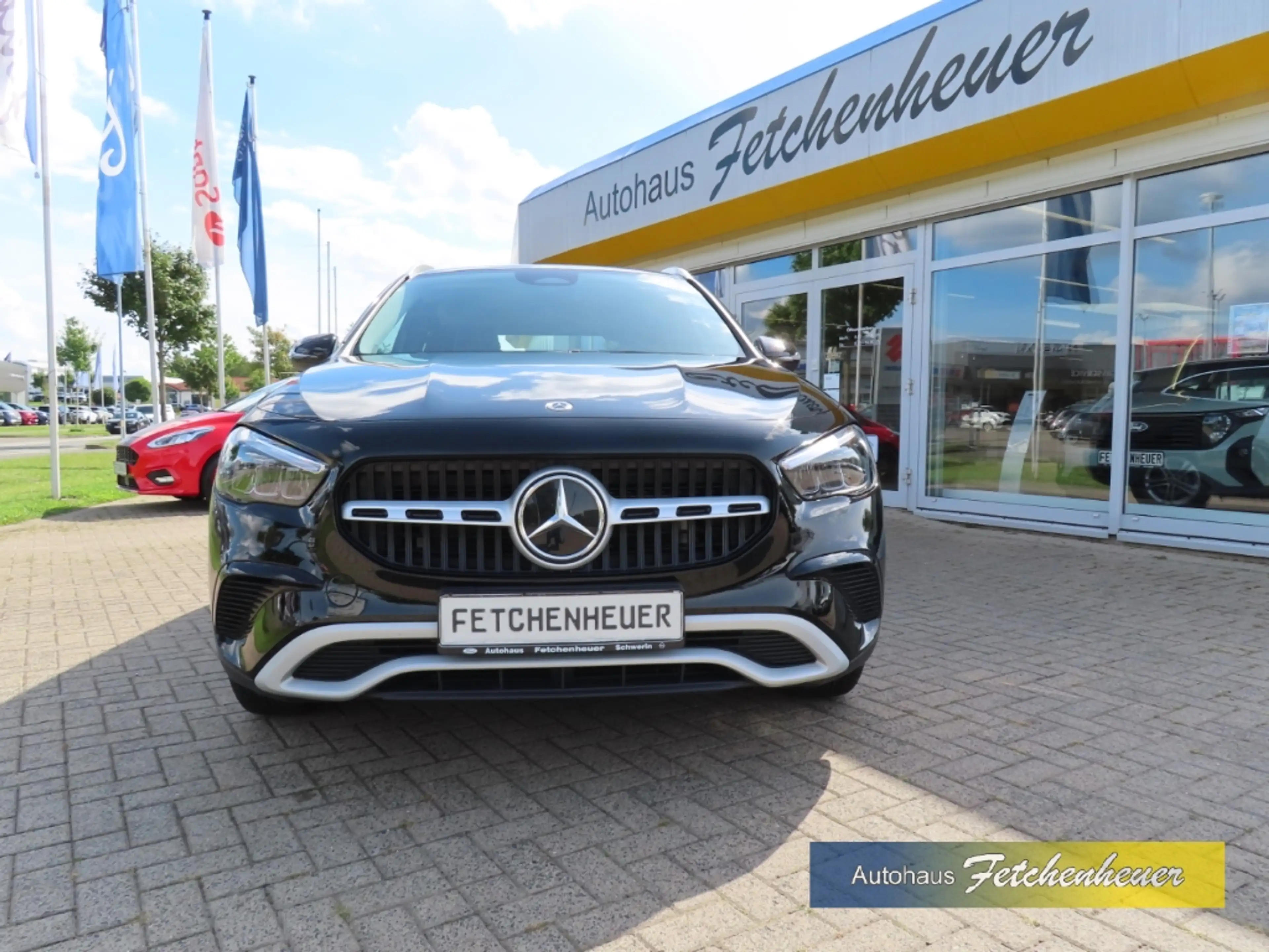 Mercedes-Benz GLA 180 Aut.  NAVI-MBUX+LED+RFK+SHZ+TEMP+AAC+ALU — photo 14
