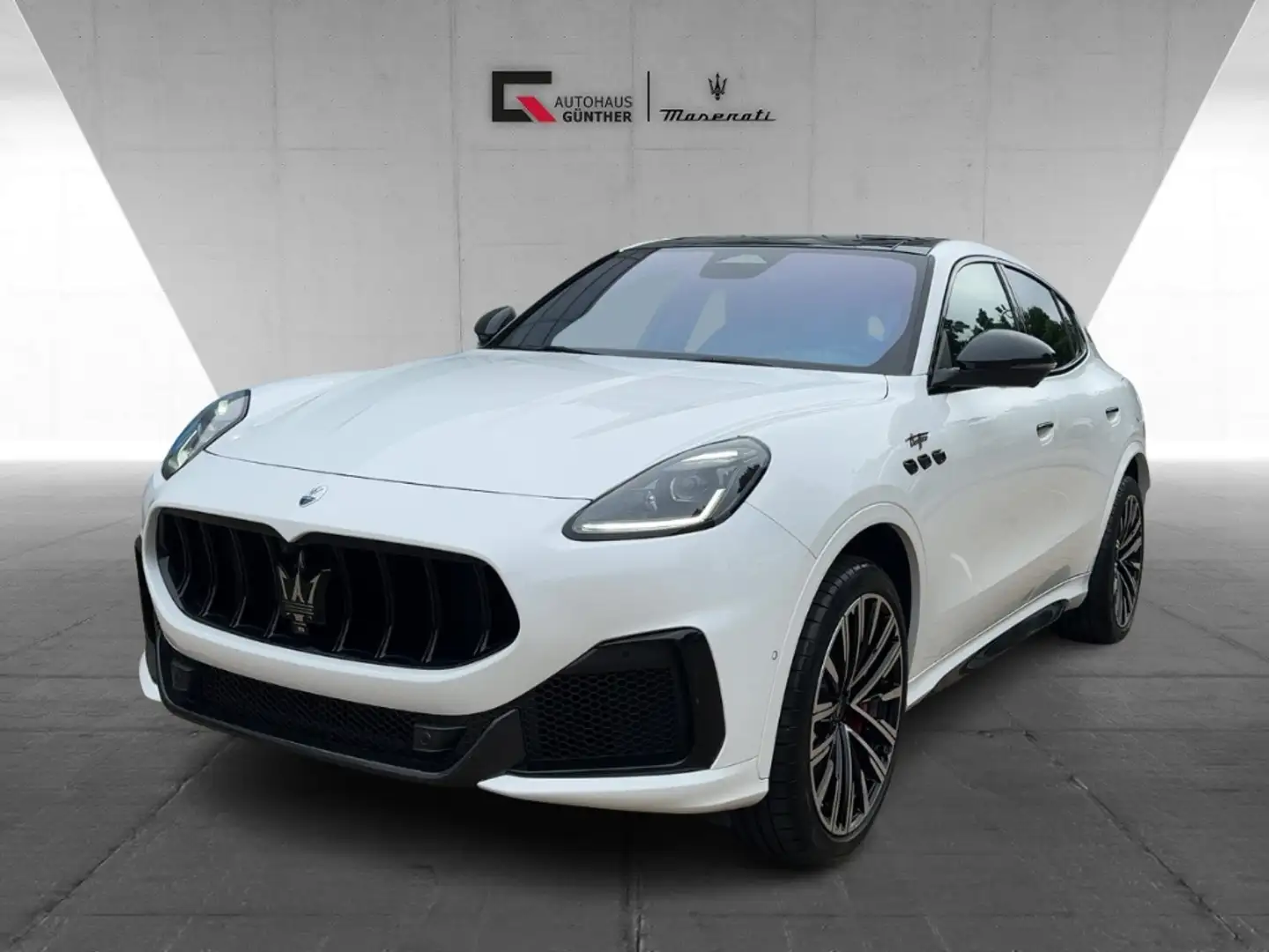 Maserati Grecale Trofeo MY25 530PS V6-PANO-5J. Garantie Blanc - 1