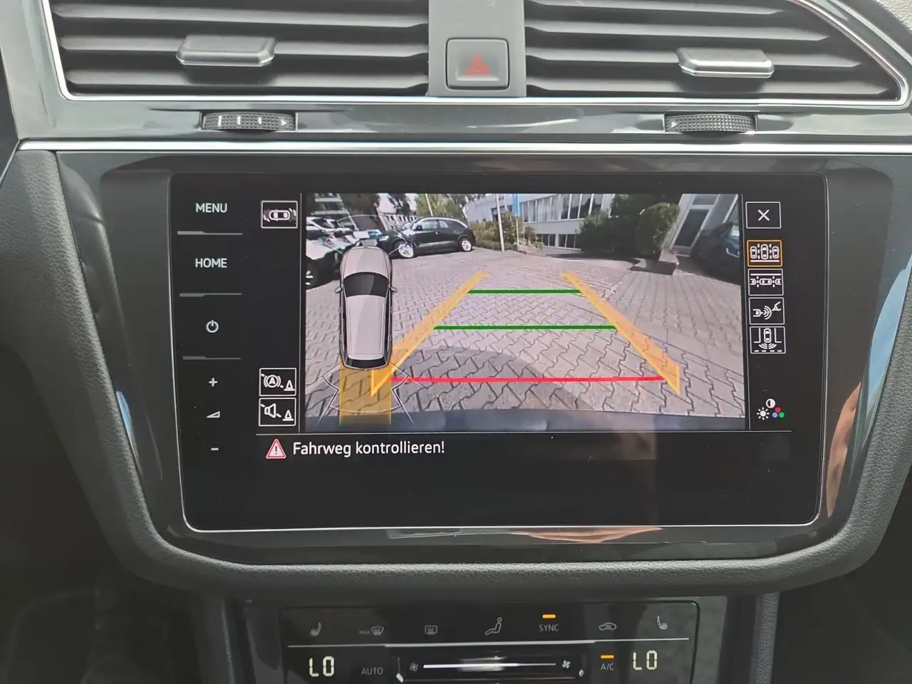 Volkswagen Tiguan R-Line 2.0 TDI DSG, MATRIX/KAM/AHK/ACC/SH, миниатюра 16
