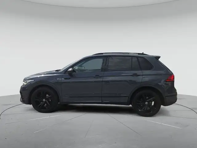 Volkswagen Tiguan view 6