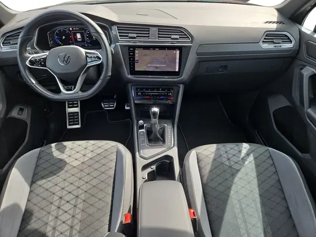 Volkswagen Tiguan view 8