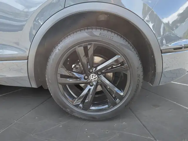 Volkswagen Tiguan view 15