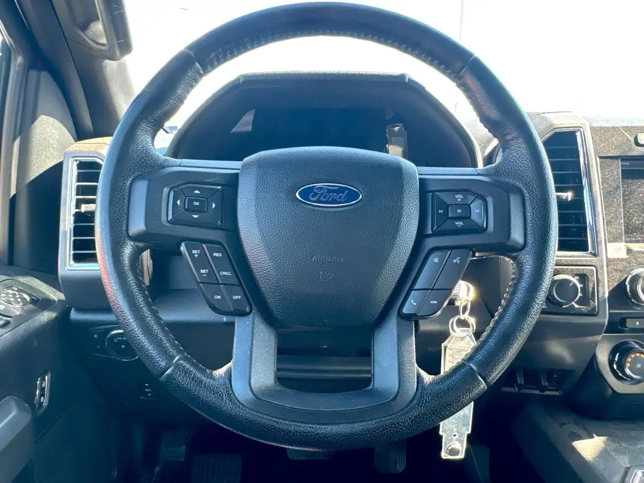 Ford F 150 снимка Ford F 150