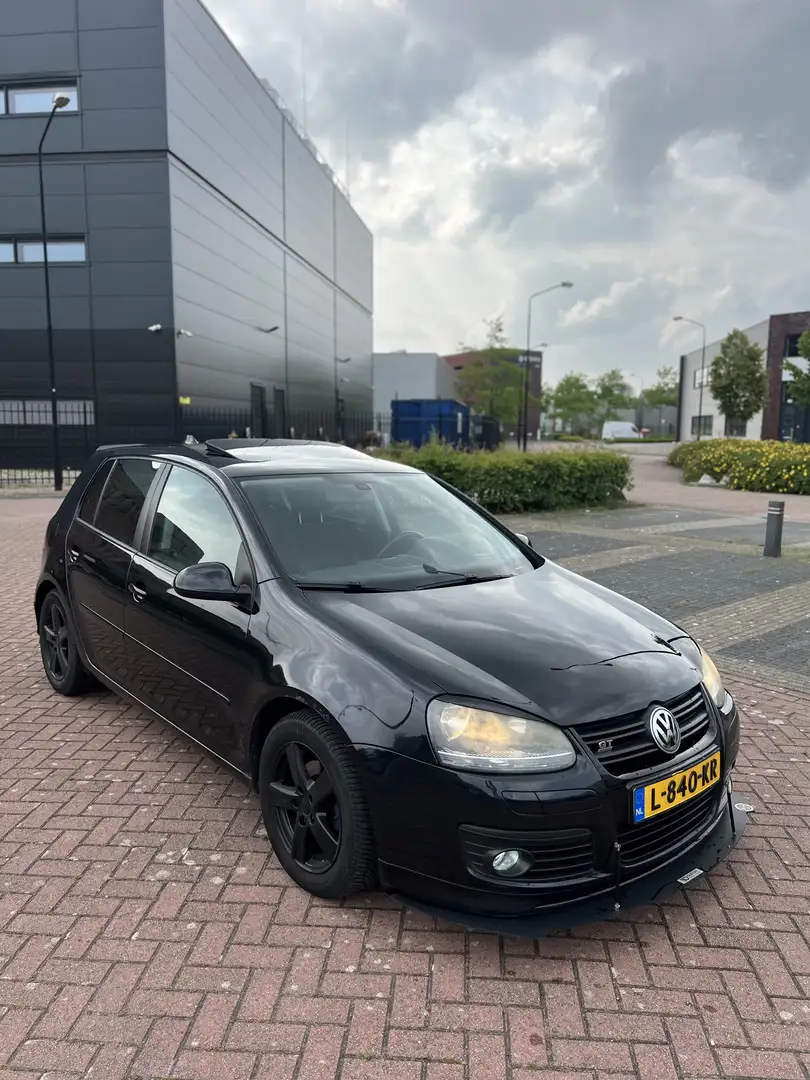 Volkswagen Golf 1.6 Trendline GT-Sport, Maxton Design Zwart - 2