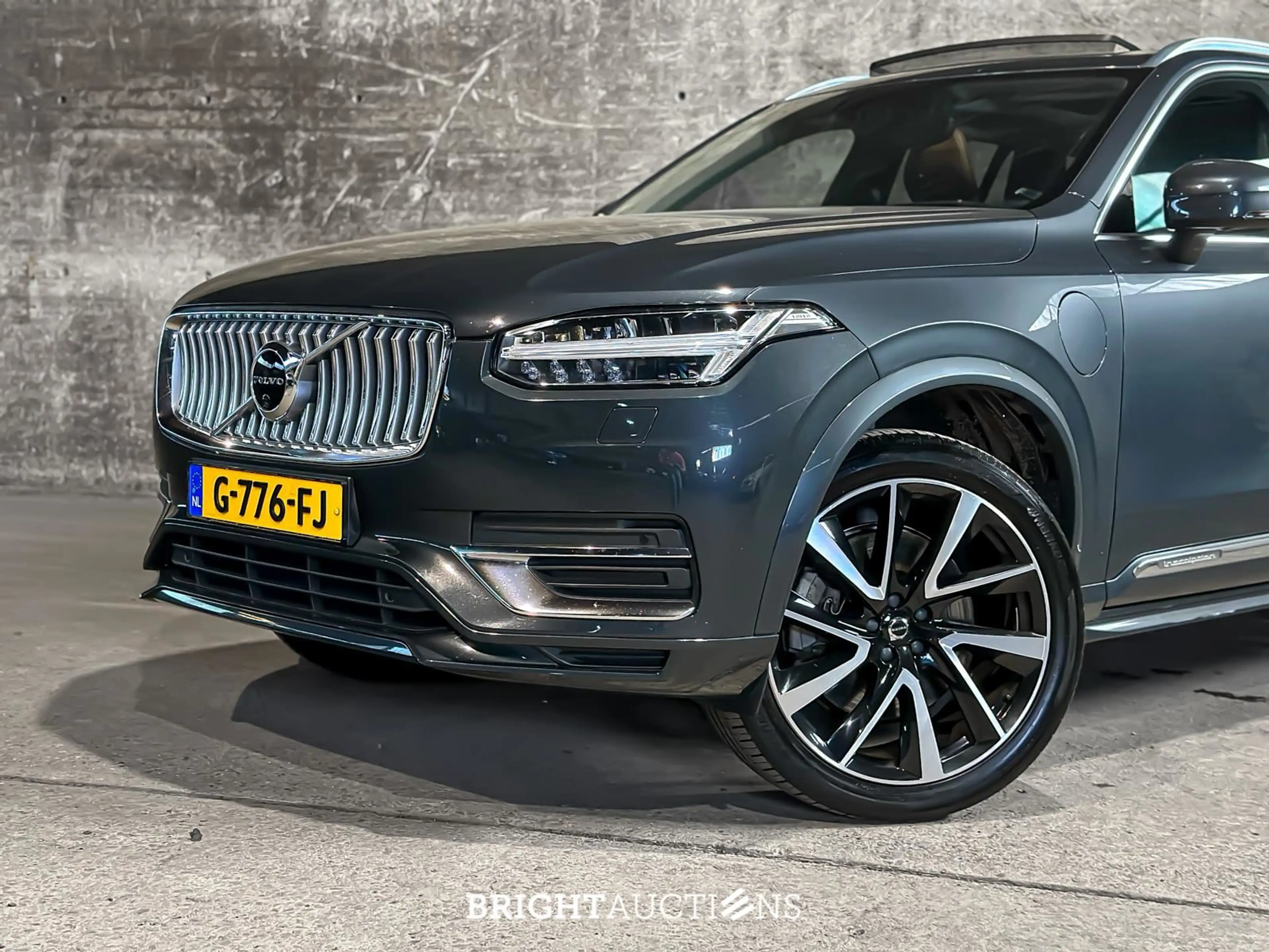 Volvo XC90 2.0 T8 Twin Engine AWD Inscription Intro Edition — photo 3
