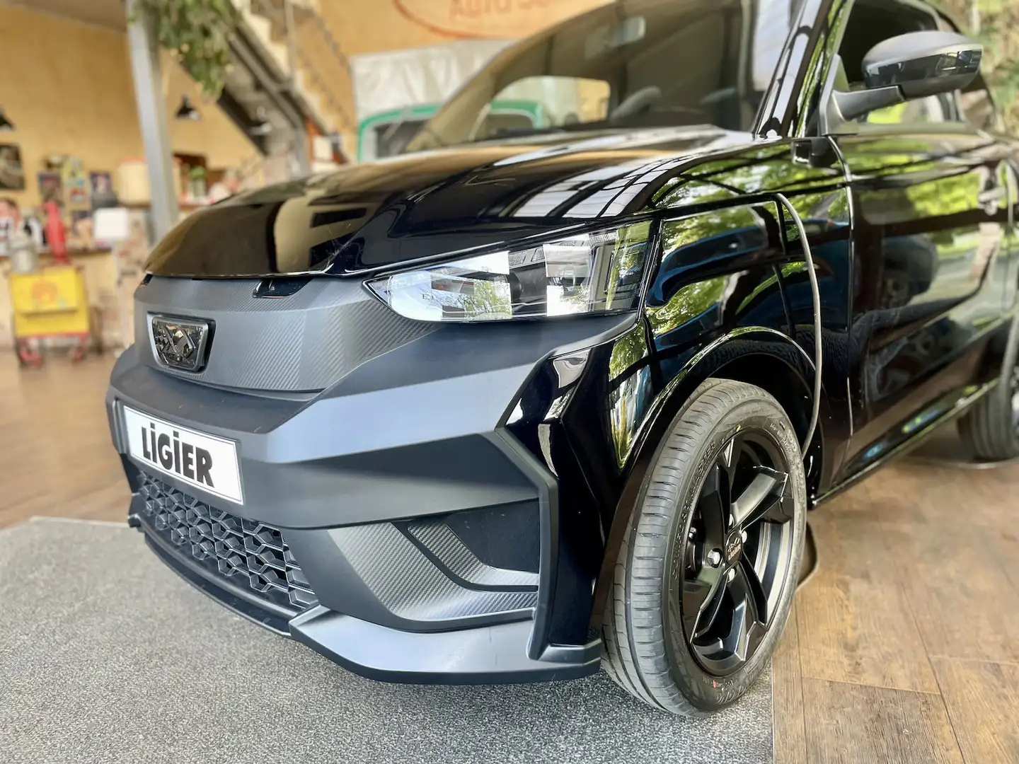 Ligier JS 50 Elite mit neuem Diesel Euro5+ Motor Schwarz - 2