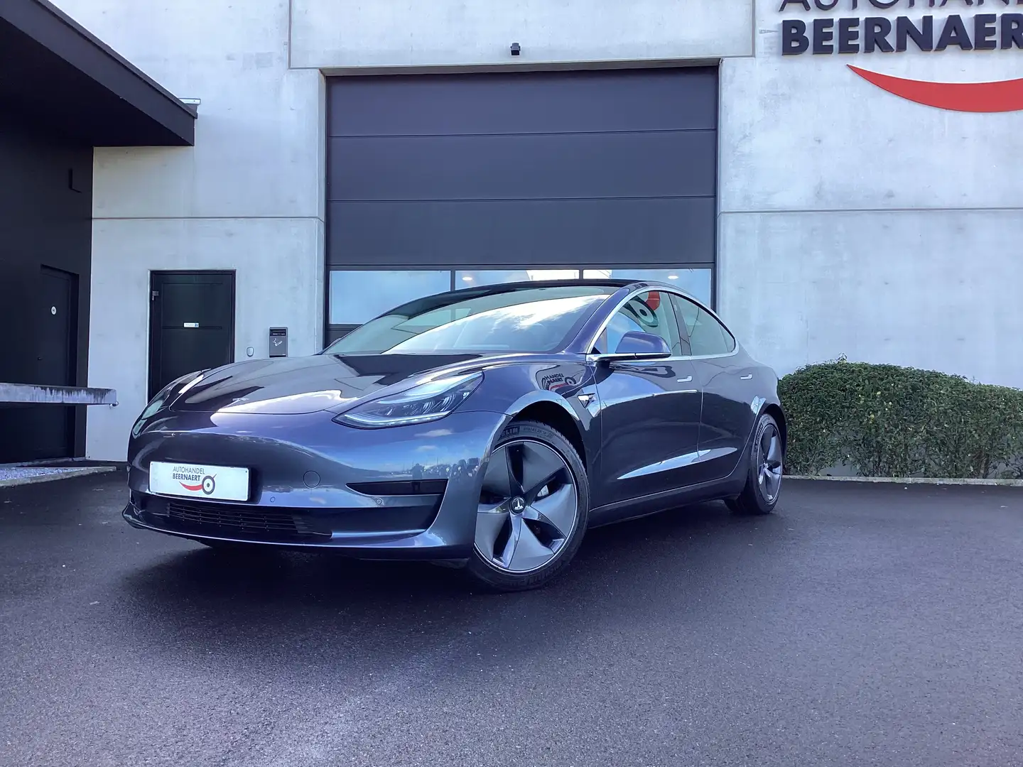 Tesla Model 3 1steEig/83000km/409kmRijbereik/Leder/Panodak/LED Gris - 1