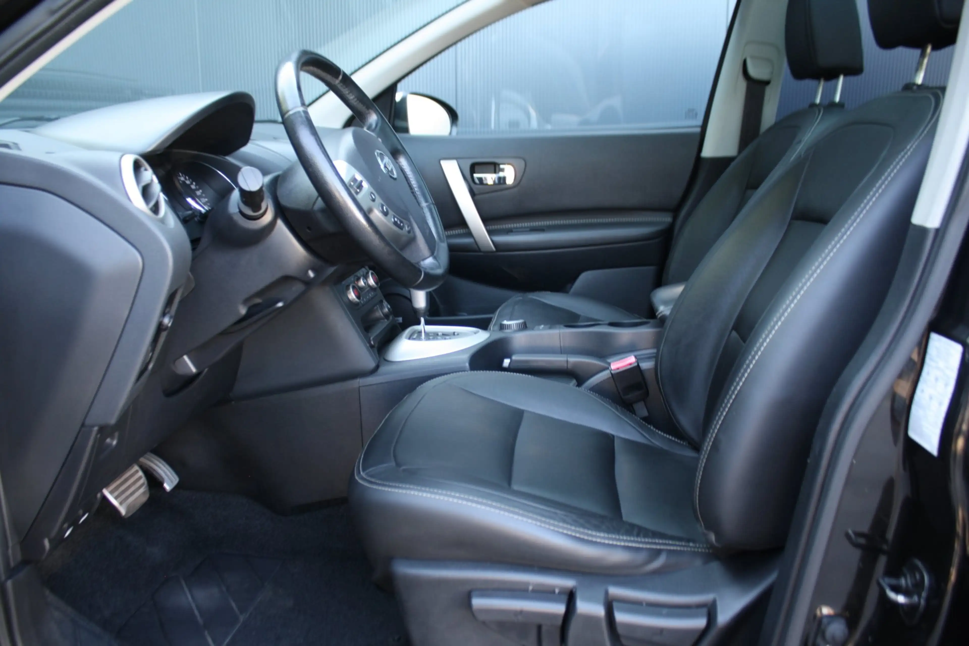 Nissan Qashqai+2 2.0 dCi Tekna 4WD - 7-PERS. - AUTOMAAT - NAVIGATIE — photo 4