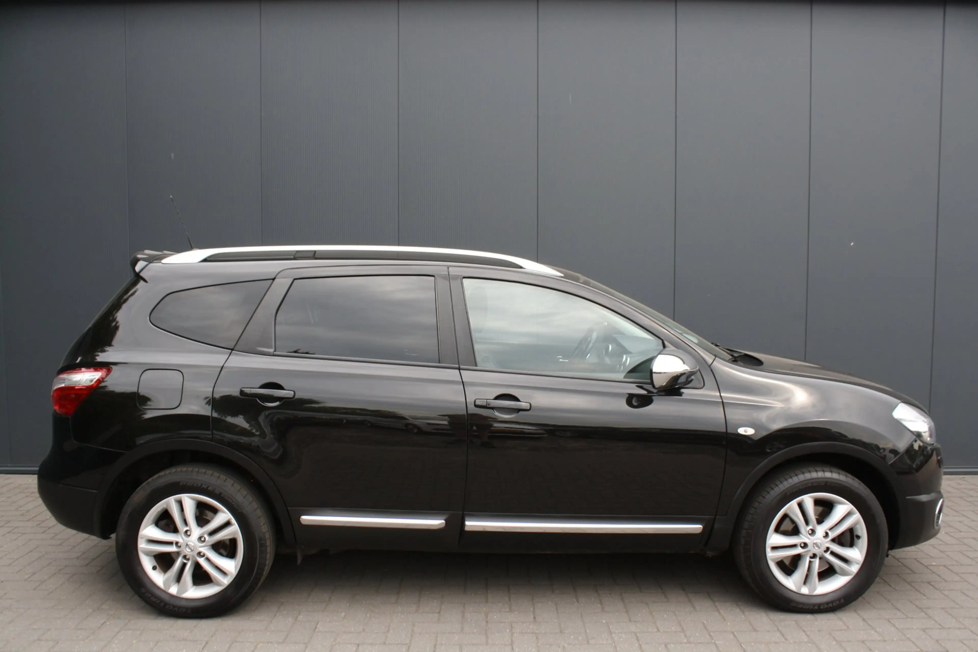 Nissan Qashqai+2 2.0 dCi Tekna 4WD - 7-PERS. - AUTOMAAT - NAVIGATIE — photo 2