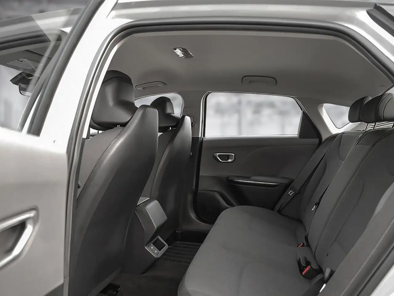 Kia K4 снимка Kia K4