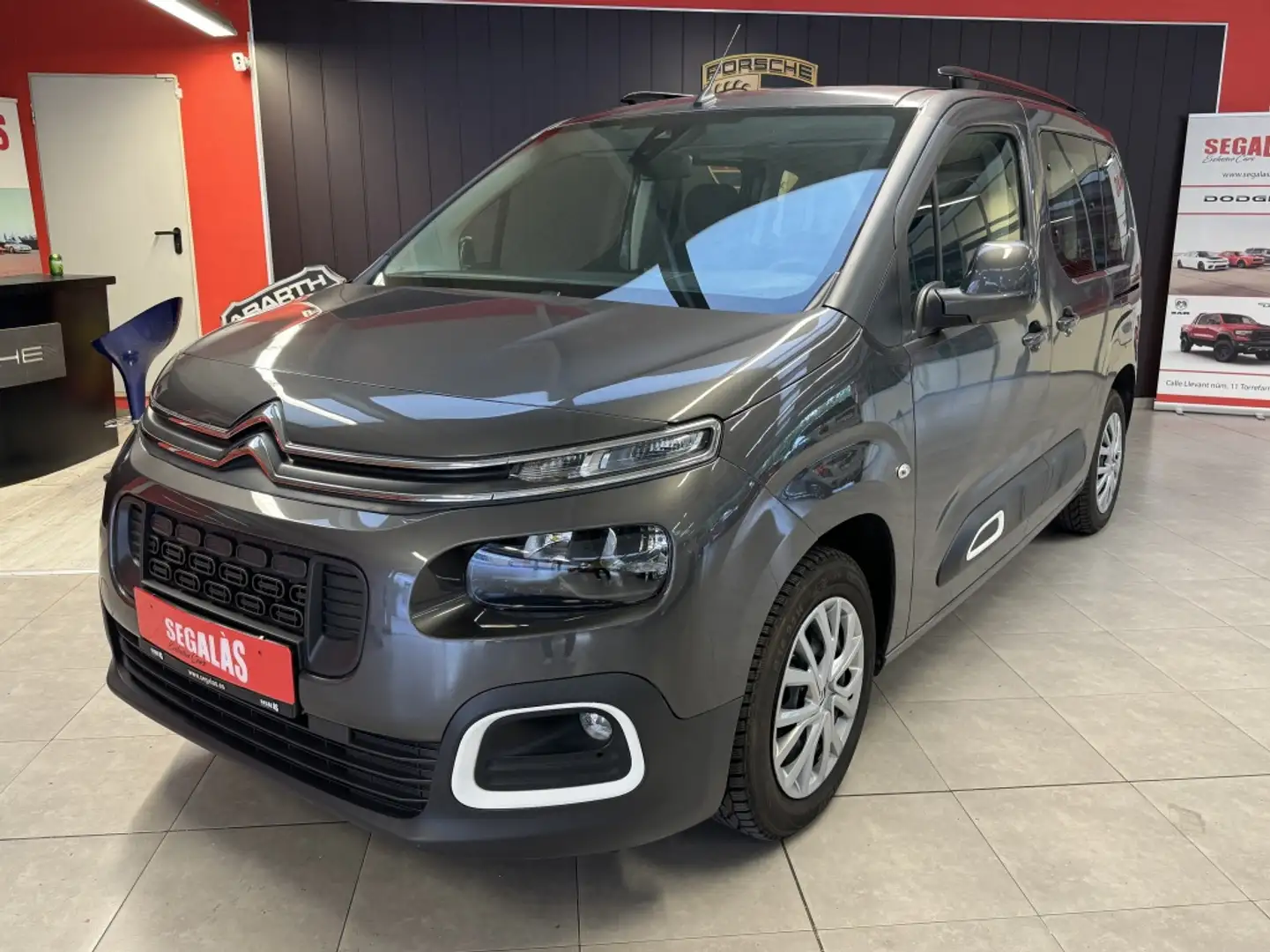 Citroen Berlingo PureTech S&S Talla M Feel 110 Gris - 2