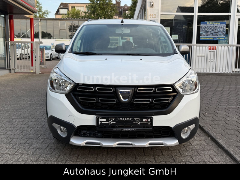 Dacia Lodgy Stepway * 7 Sitzer*R-Kamera*Navigation*AHK — photo 2