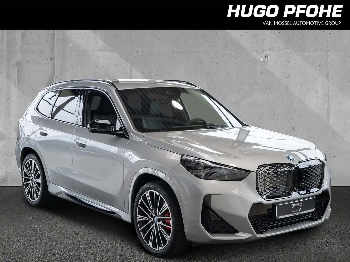 BMW iX1 20. M Sportpaket.Neupreis: EUR 67.390.- Argent - 1